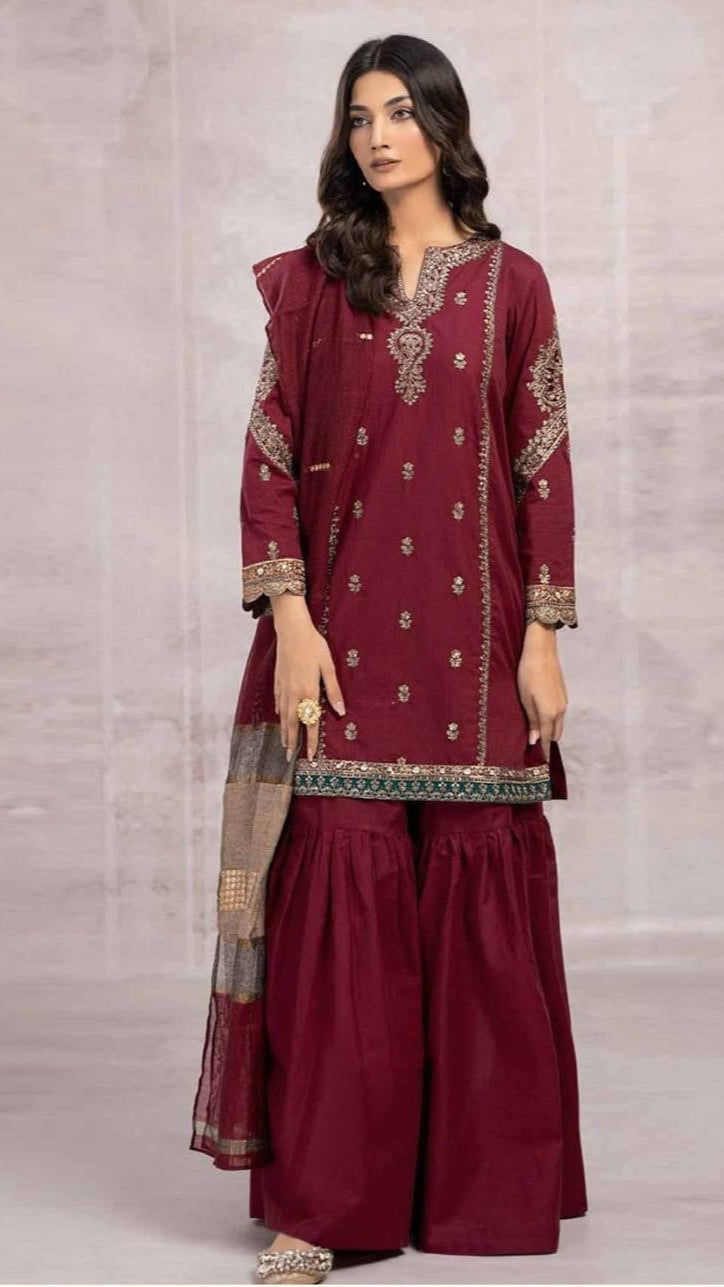 MARIA B  LAWN  EMBROIDERY SUIT (3 PIECE)