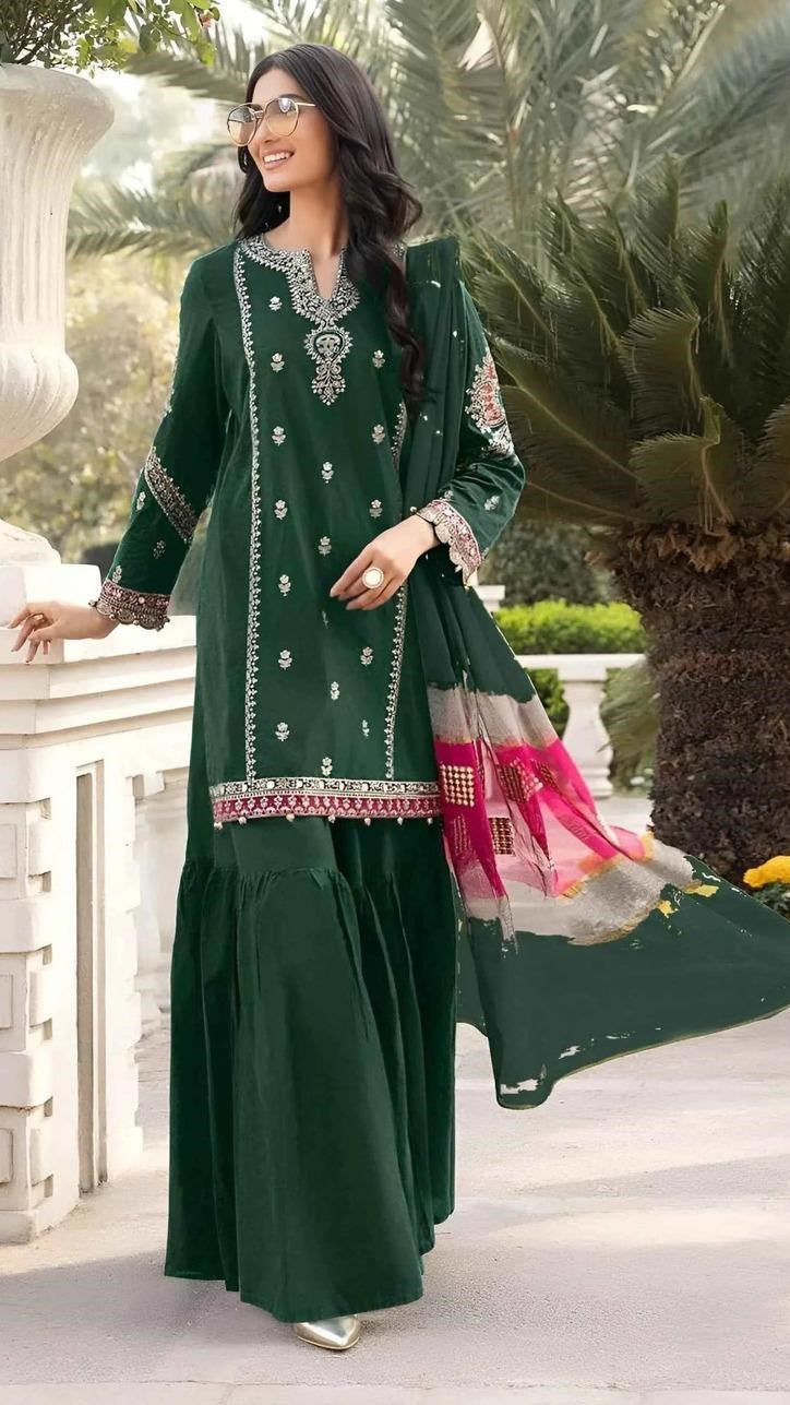 MARIA B  LAWN  EMBROIDERY SUIT (3 PIECE)