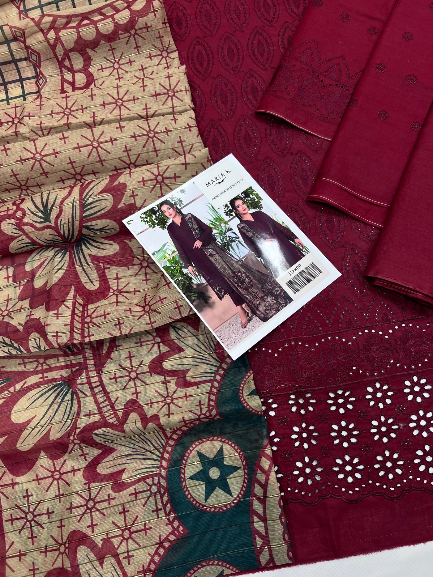 MARIA B LAWN EMBROIDERY SUIT (3 PIECE)