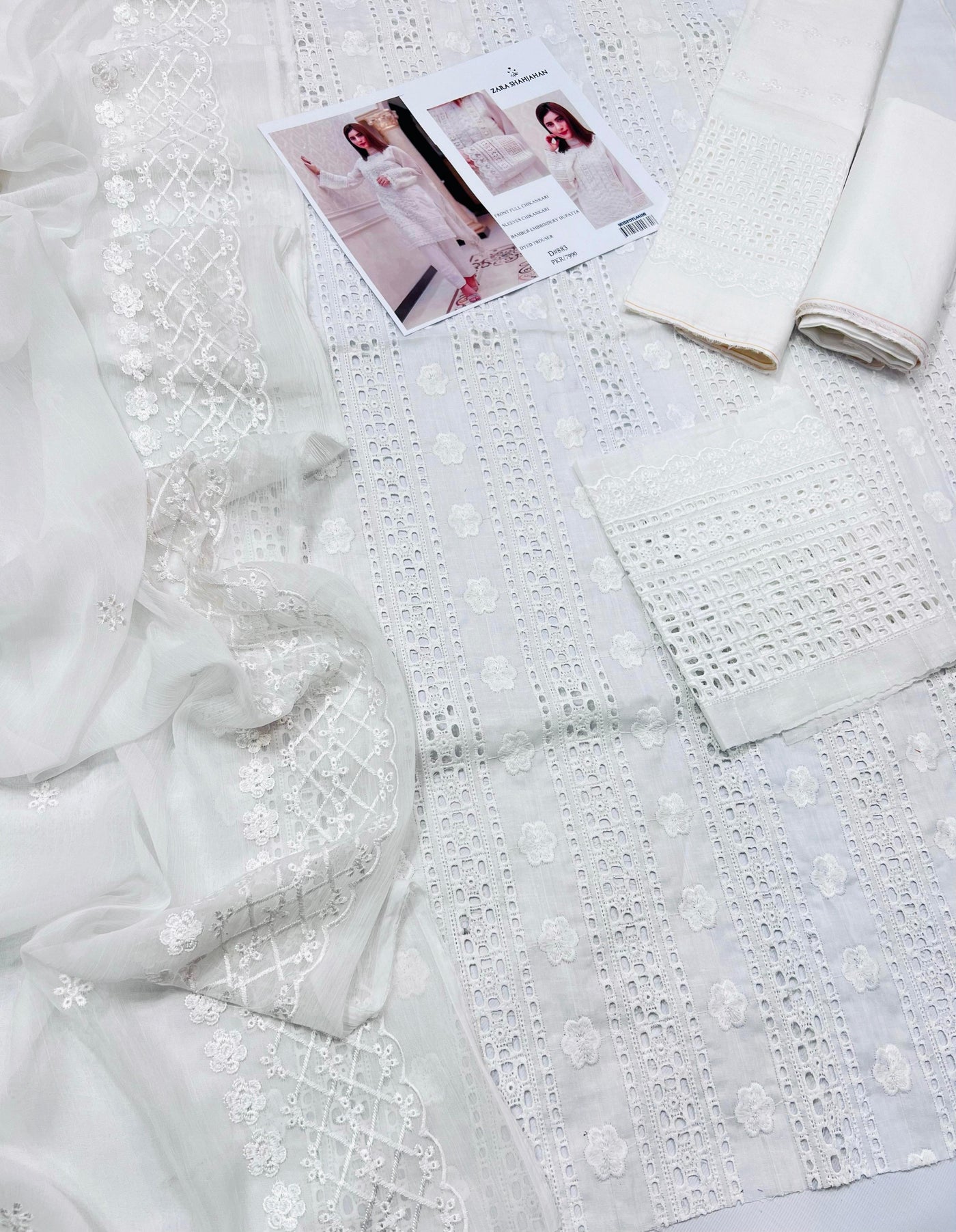 ZARA SHAHJAHAN CHIKANKARI LAWN SUIT (3 PIECE)