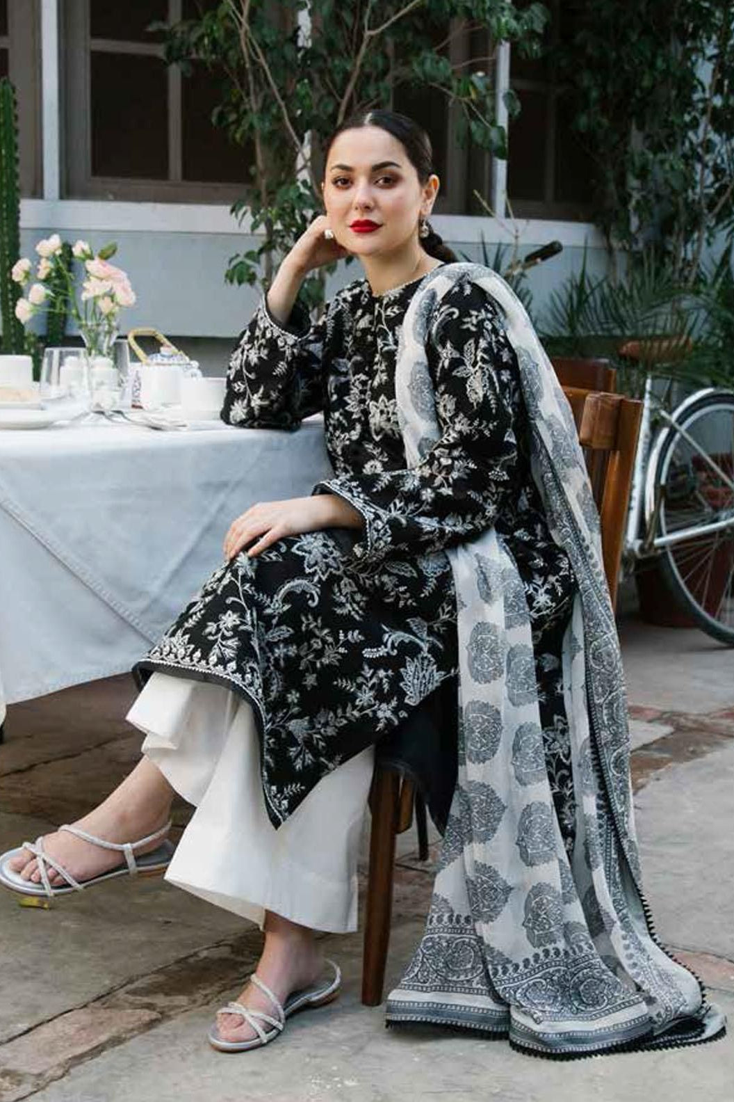 ZARA SHAHJAHAN LAWN EMBROIDERY SUIT (3 PIECE)