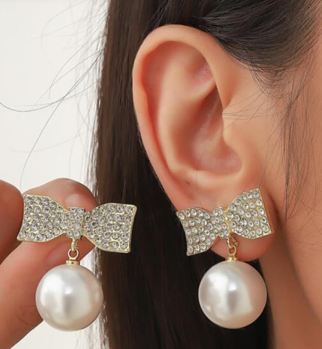 Pearl Belle Bow Earrings